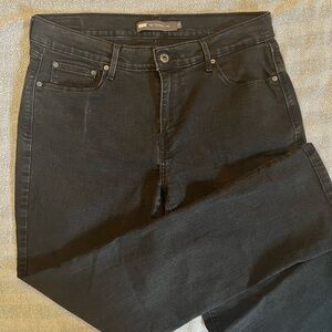 Levi’s 505 Straight Leg Jean in Black